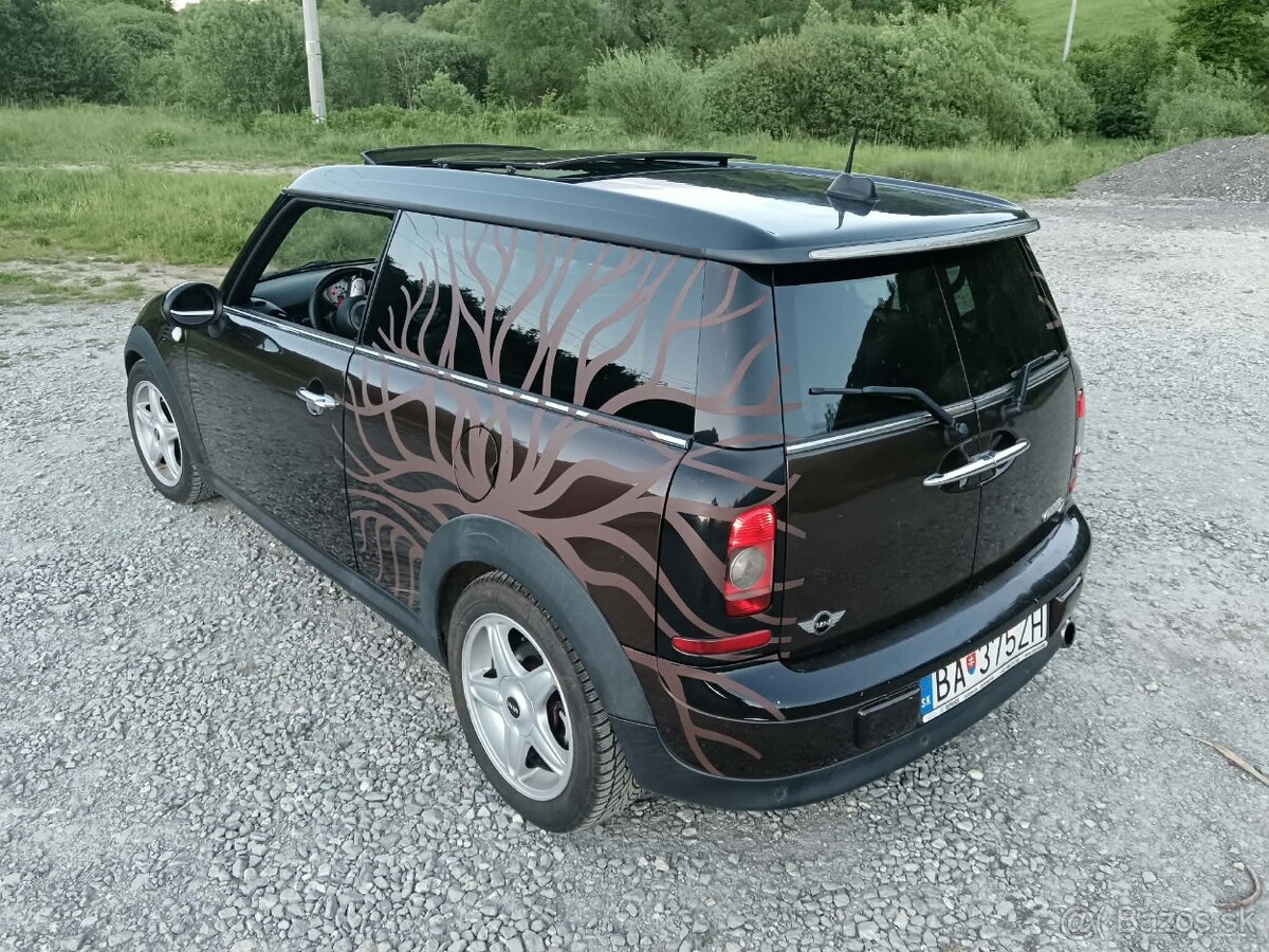 MINI COOPER CLUBMAN - 4