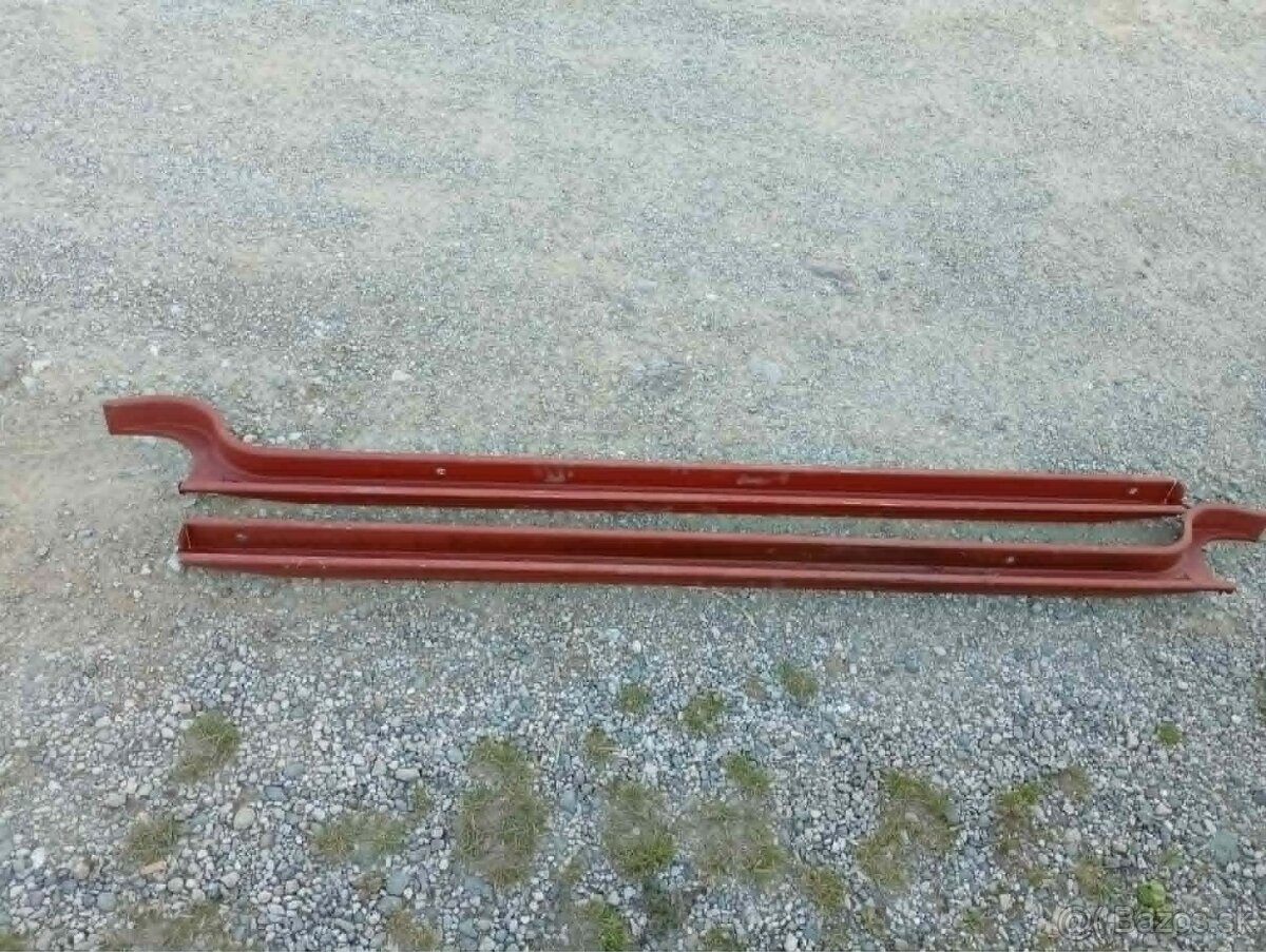 Wartburg blatníky,prahy,stierače. - 4