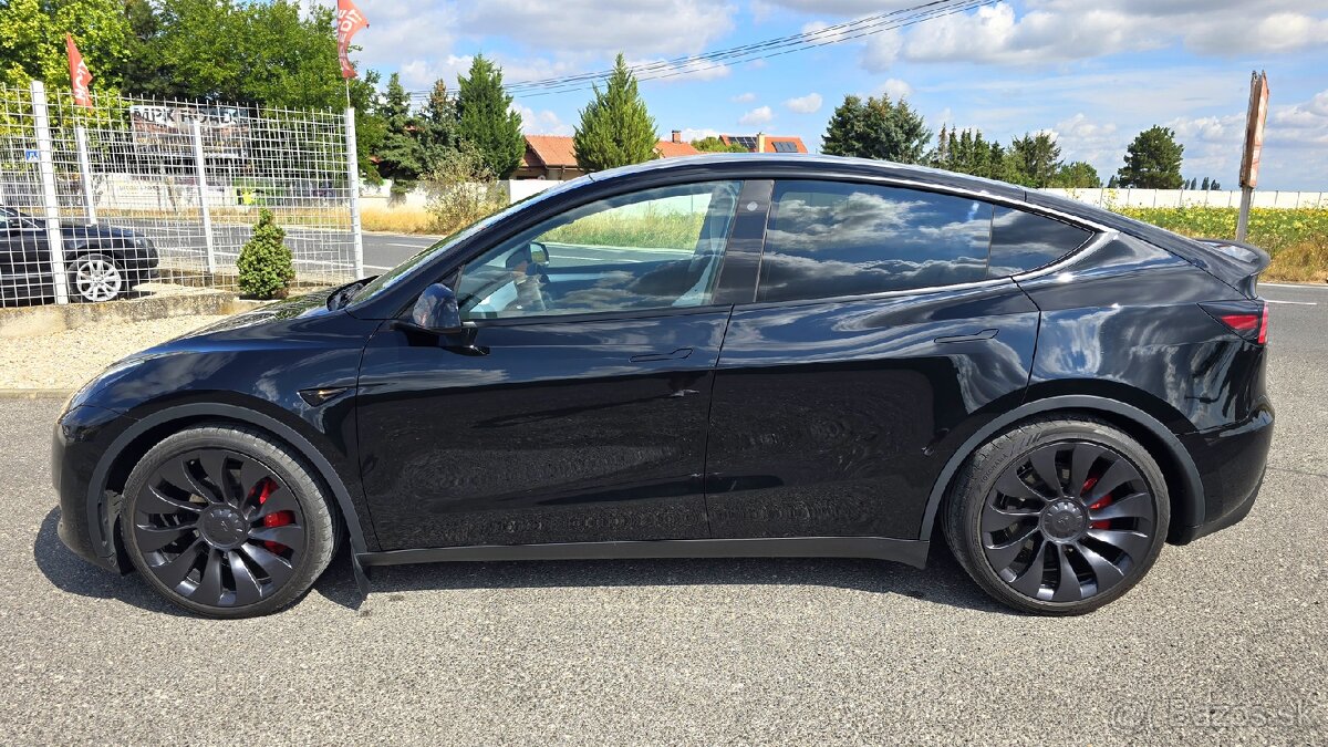 ✅️Tesla Model Y Performance 534k,SoH 94%,Biely Interiér✅️ - 4