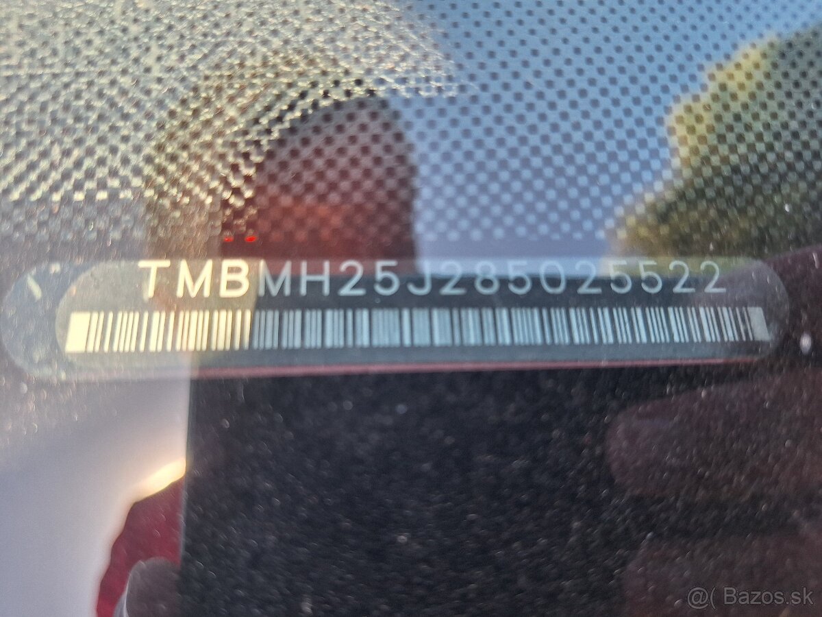 ŠKODA ROOMSTER BENZÍN KLÍMA - 4