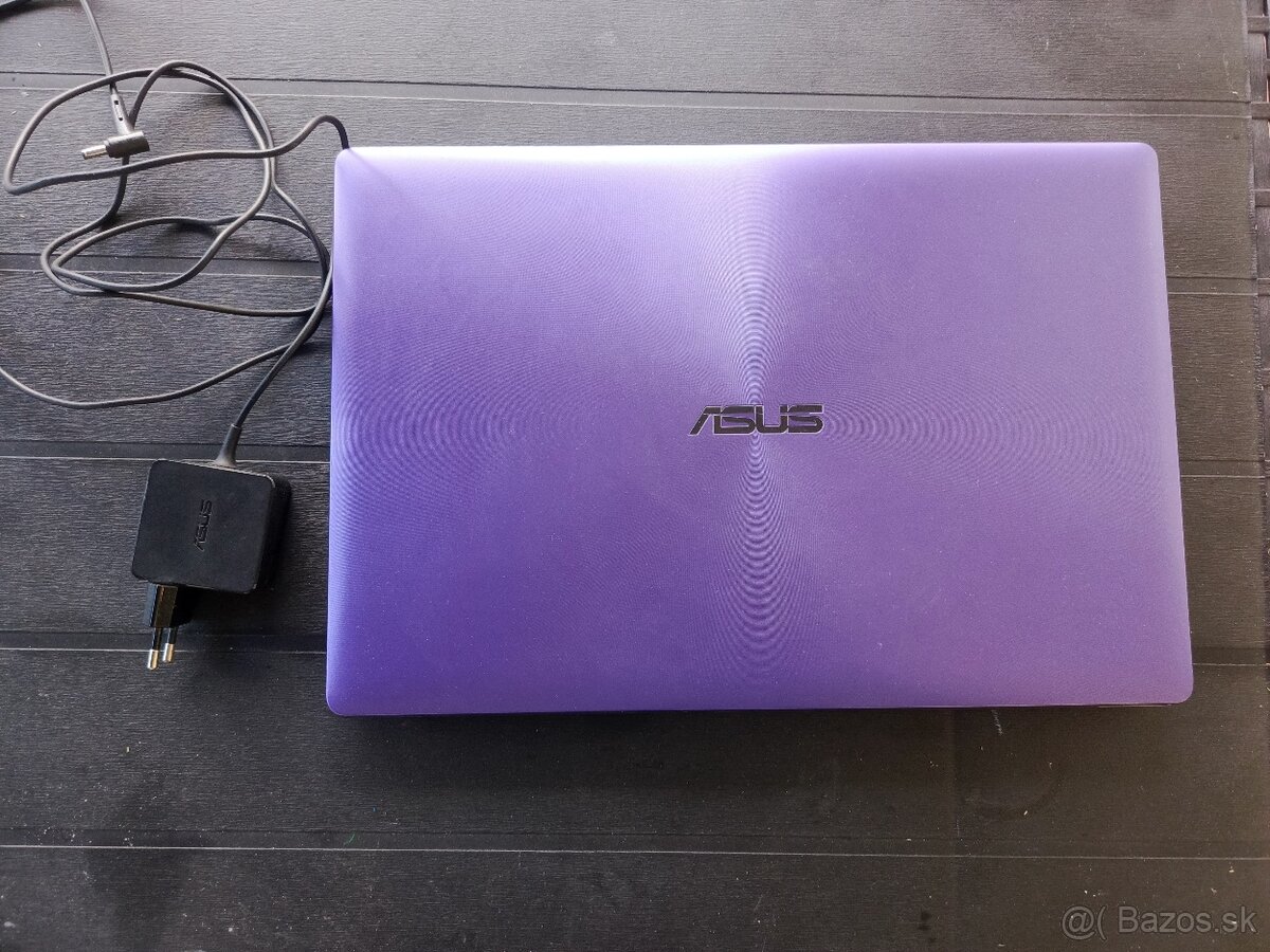 Asus X553M - 4