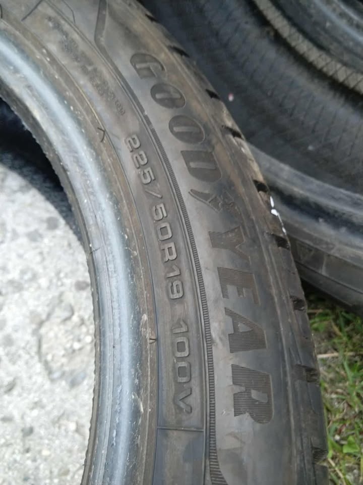 225/50 R 19 zimné GOOD/YEAR + alu AUDI RSQ3. - 4