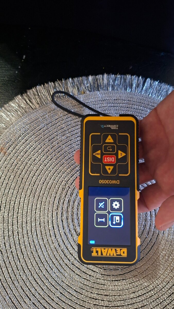Dewalt laser merač zdialenosti - 4
