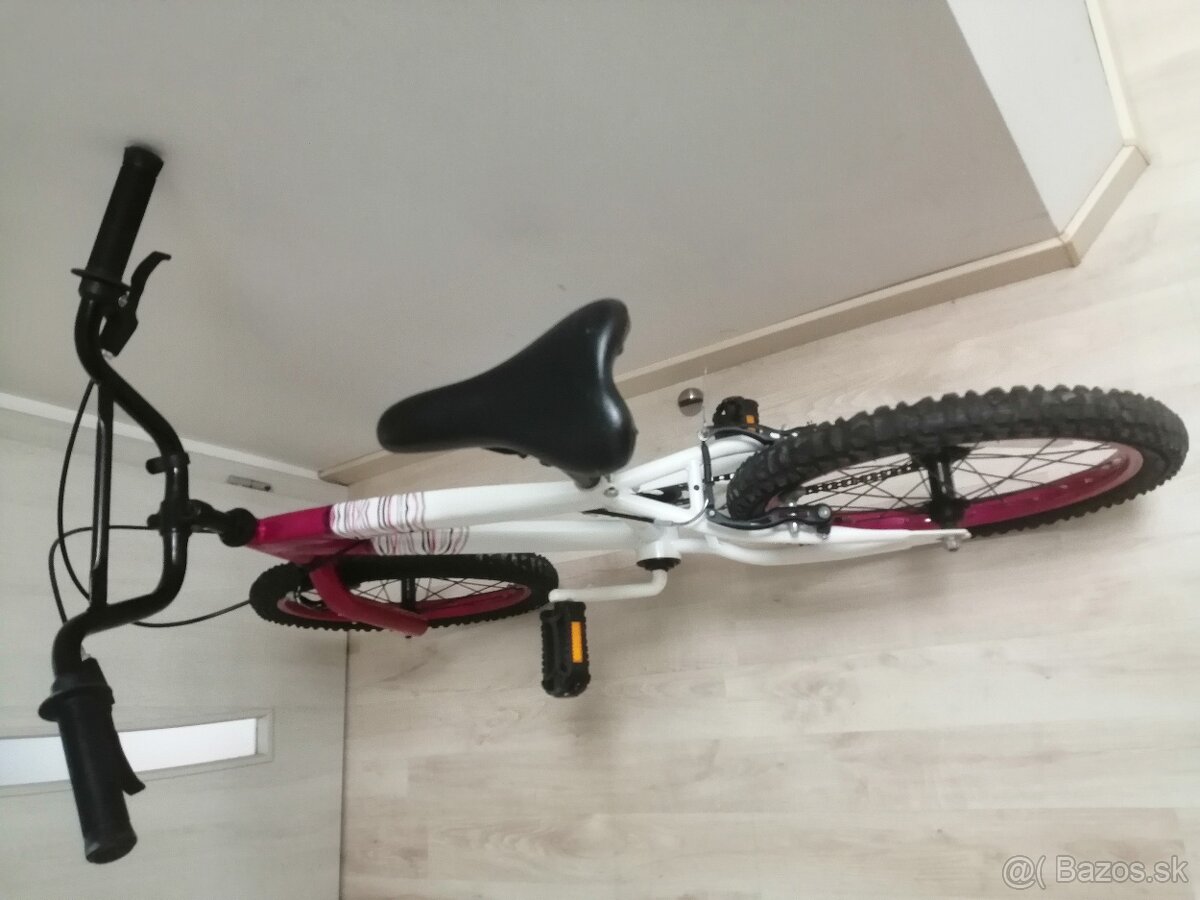 Dievčenský bicykel - 4