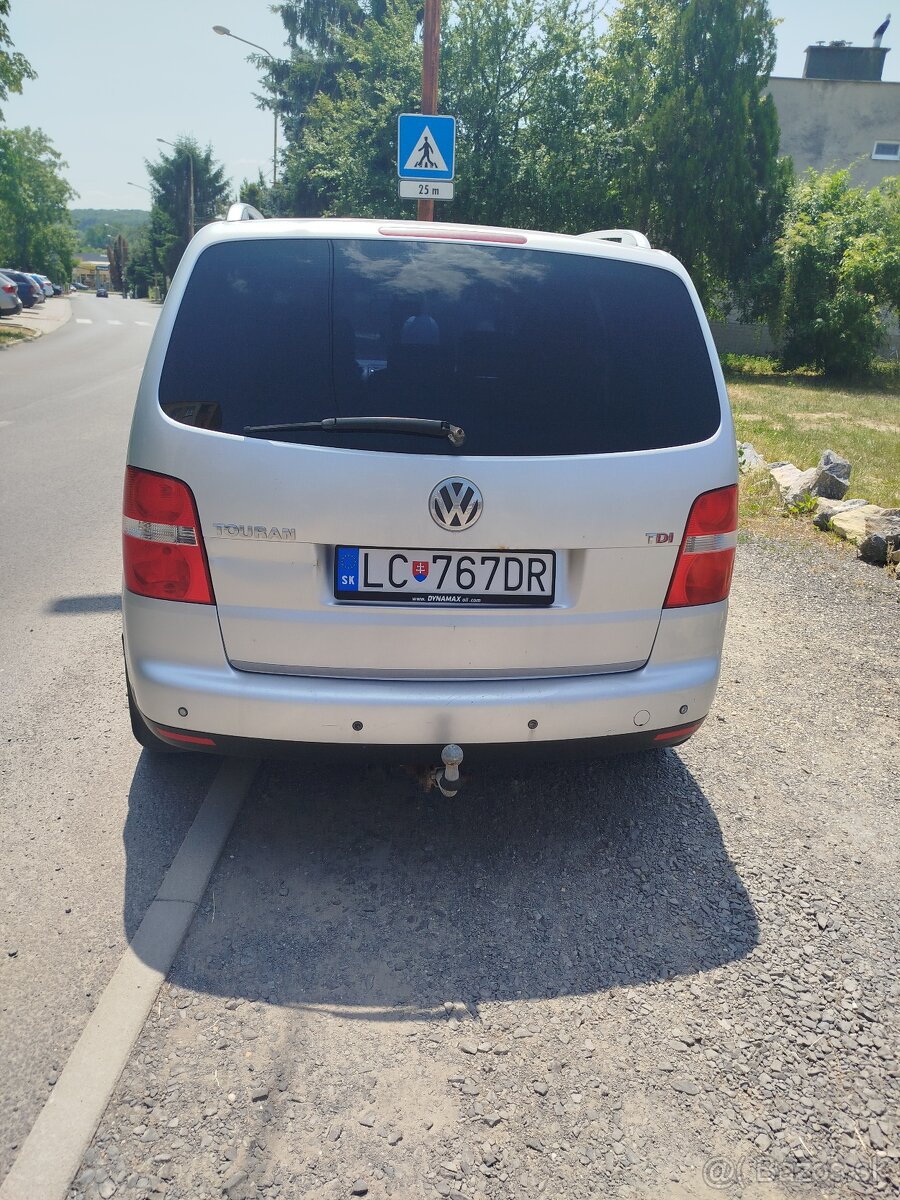 Predám Volkswagen Touran - 4