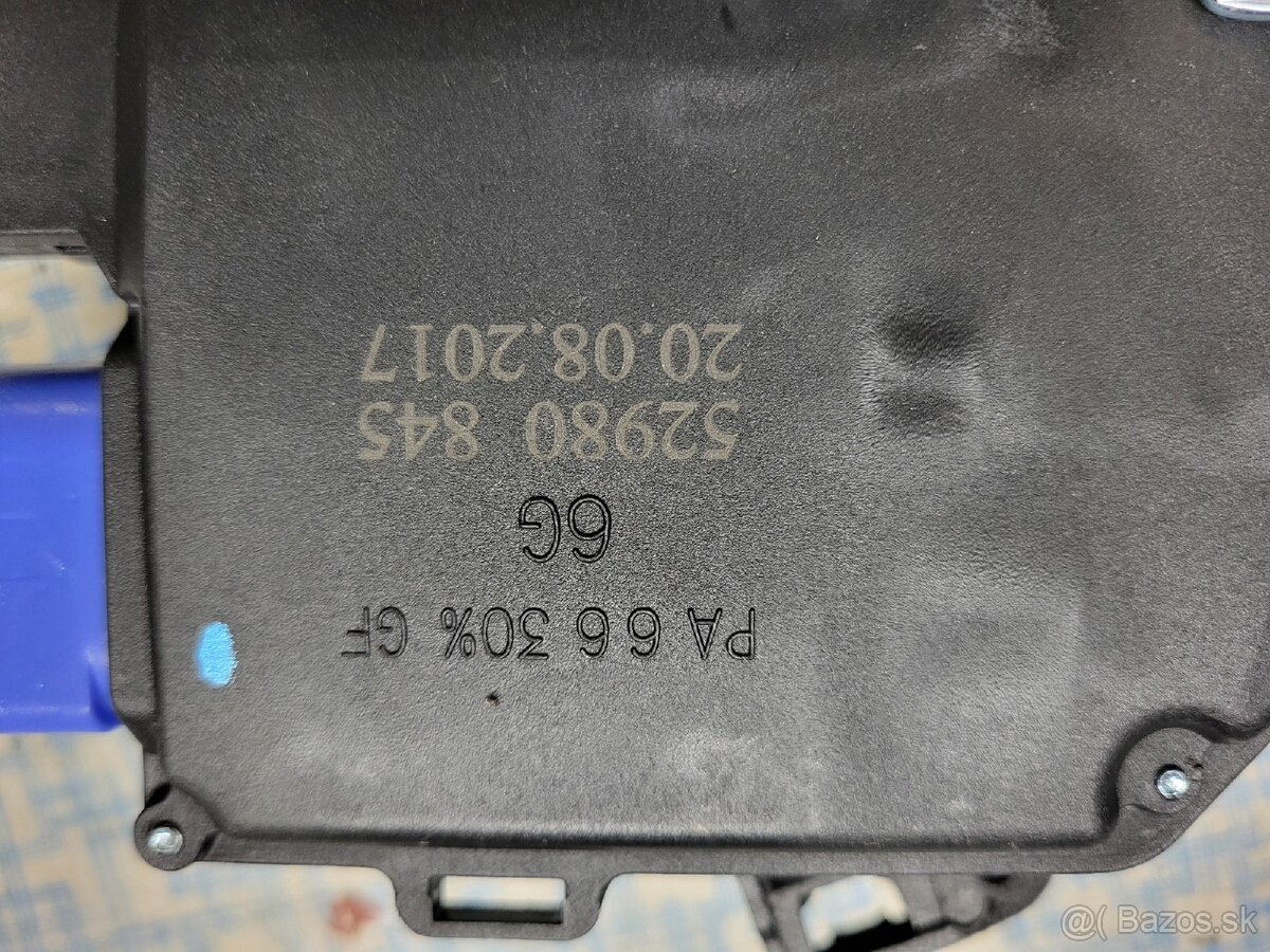 Zamok dveri (novy)PP vw golf 5 - 4