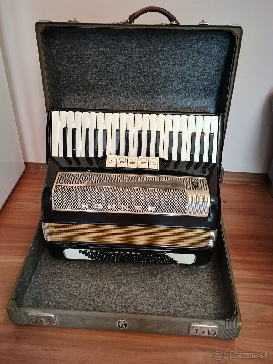 Predam akordeón - 4