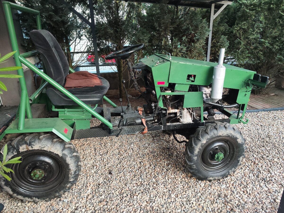 Malotraktor 4x4 - 4