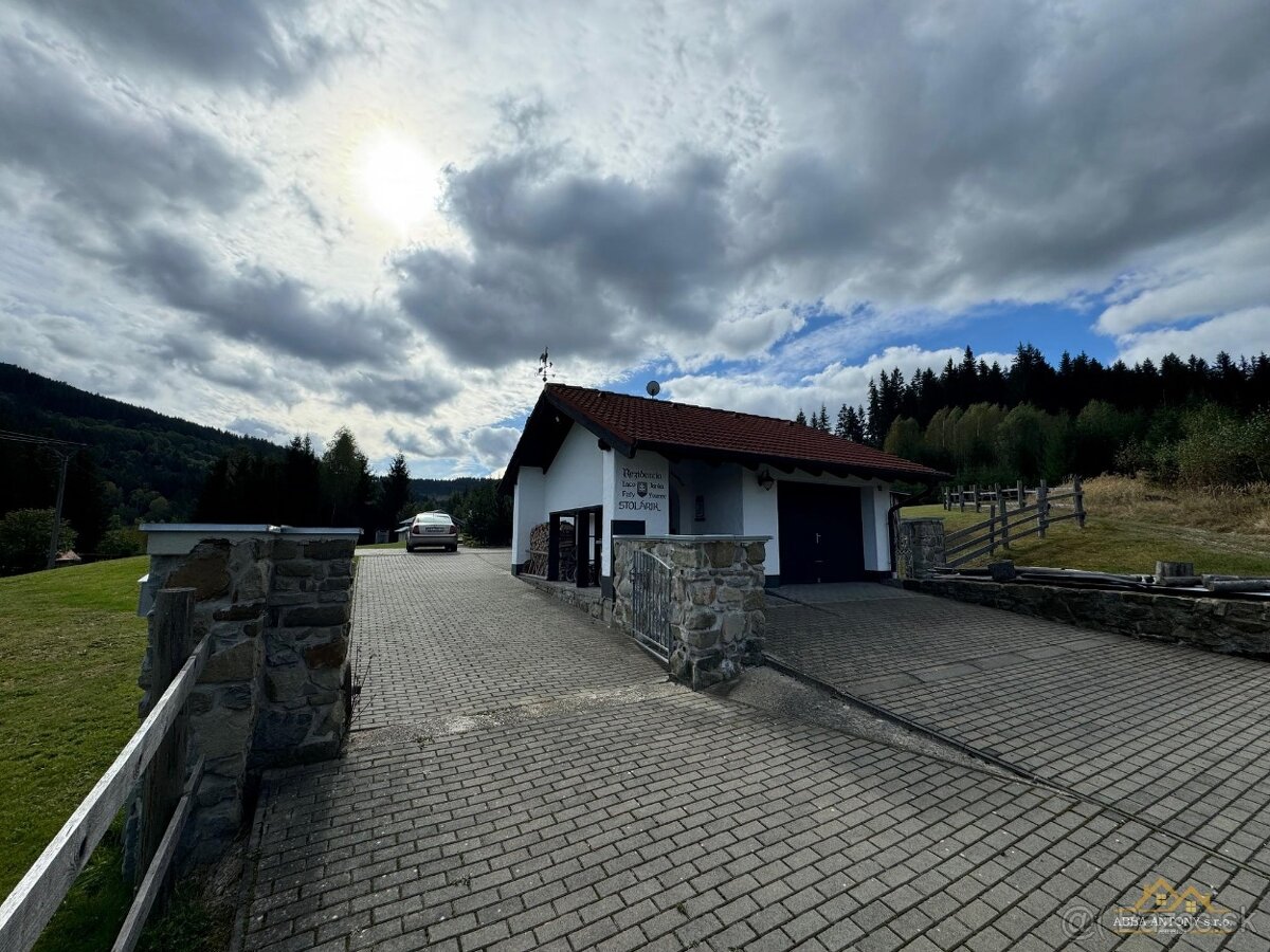 Rezidencia v prekrásnej slovenskej prírode / Makov 14 326 m² - 4