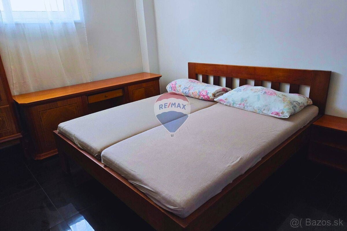 RE/MAX | Polyfunkčný objekt vhodný na ubytovacie služby na p - 4