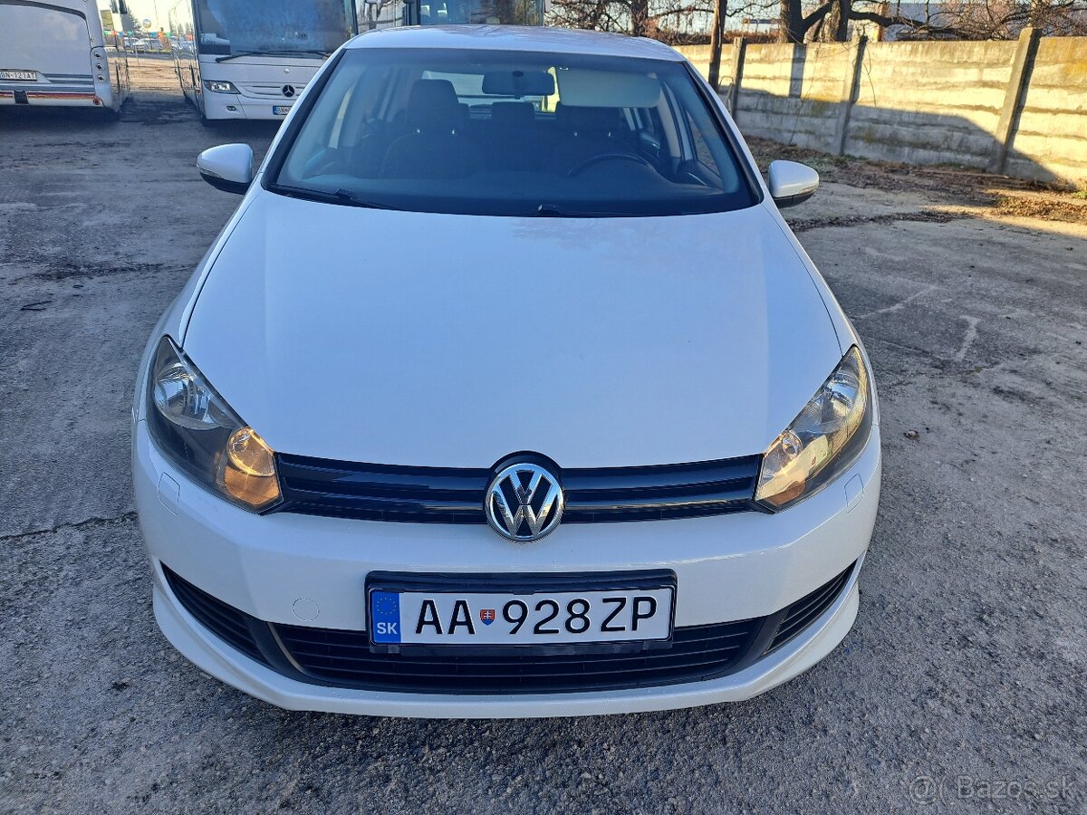 Volkswagen golf - 4
