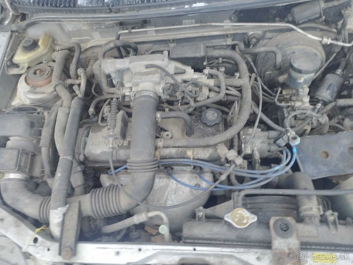 Mazda demio 1.3 benzín motor a jeho casti - 4