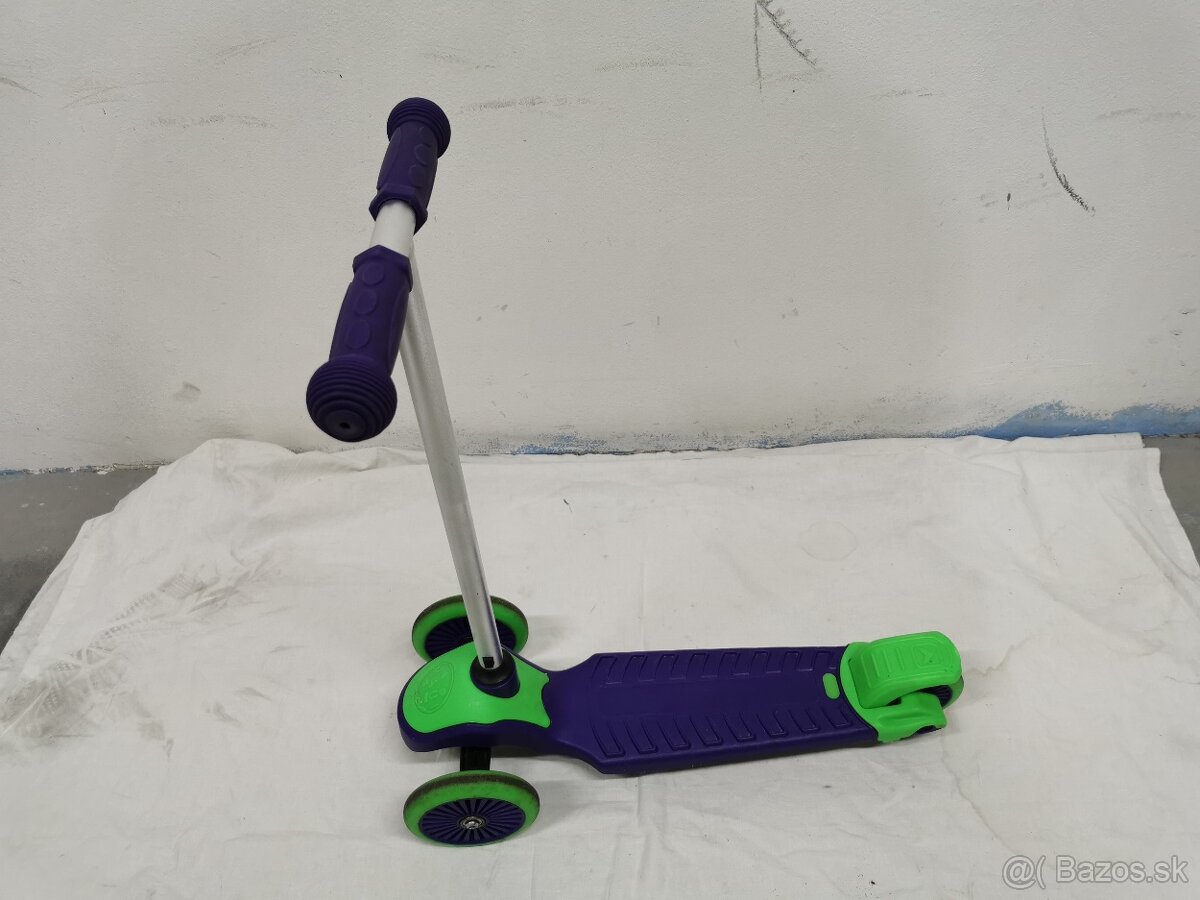 Predám detskú kolobežku Maui mini Sharkman - 4