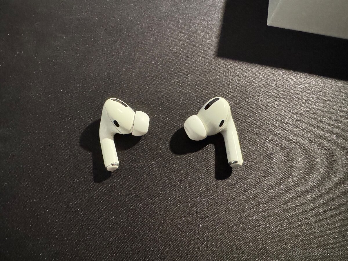 Apple AirPods Pro 1.gen - 4