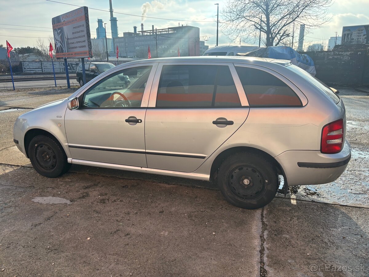 Škoda Fabia - 4