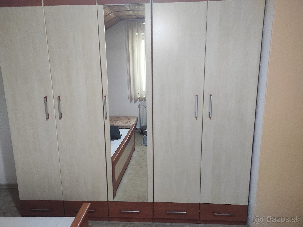 Predám spálňovú zostavu - 4