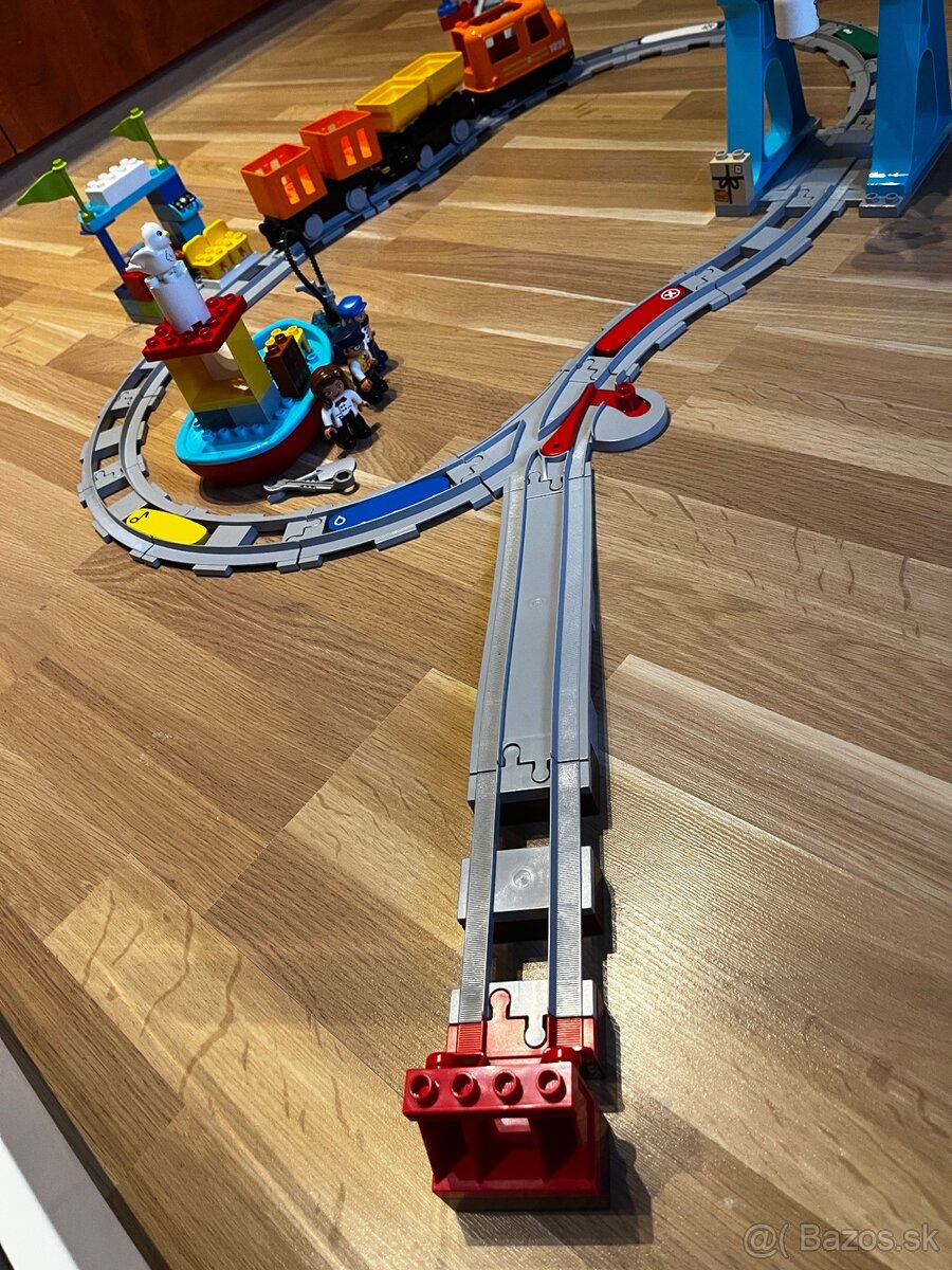 Lego Duplo Nákladný vlak - 4