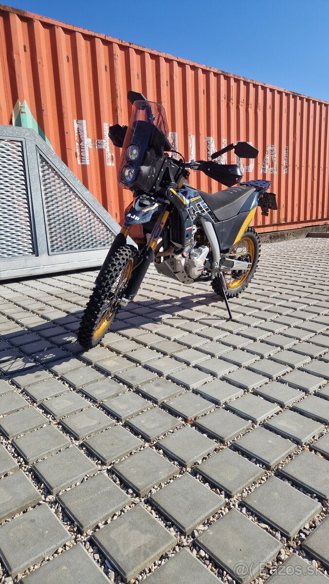 AJP PR7 Gold edition