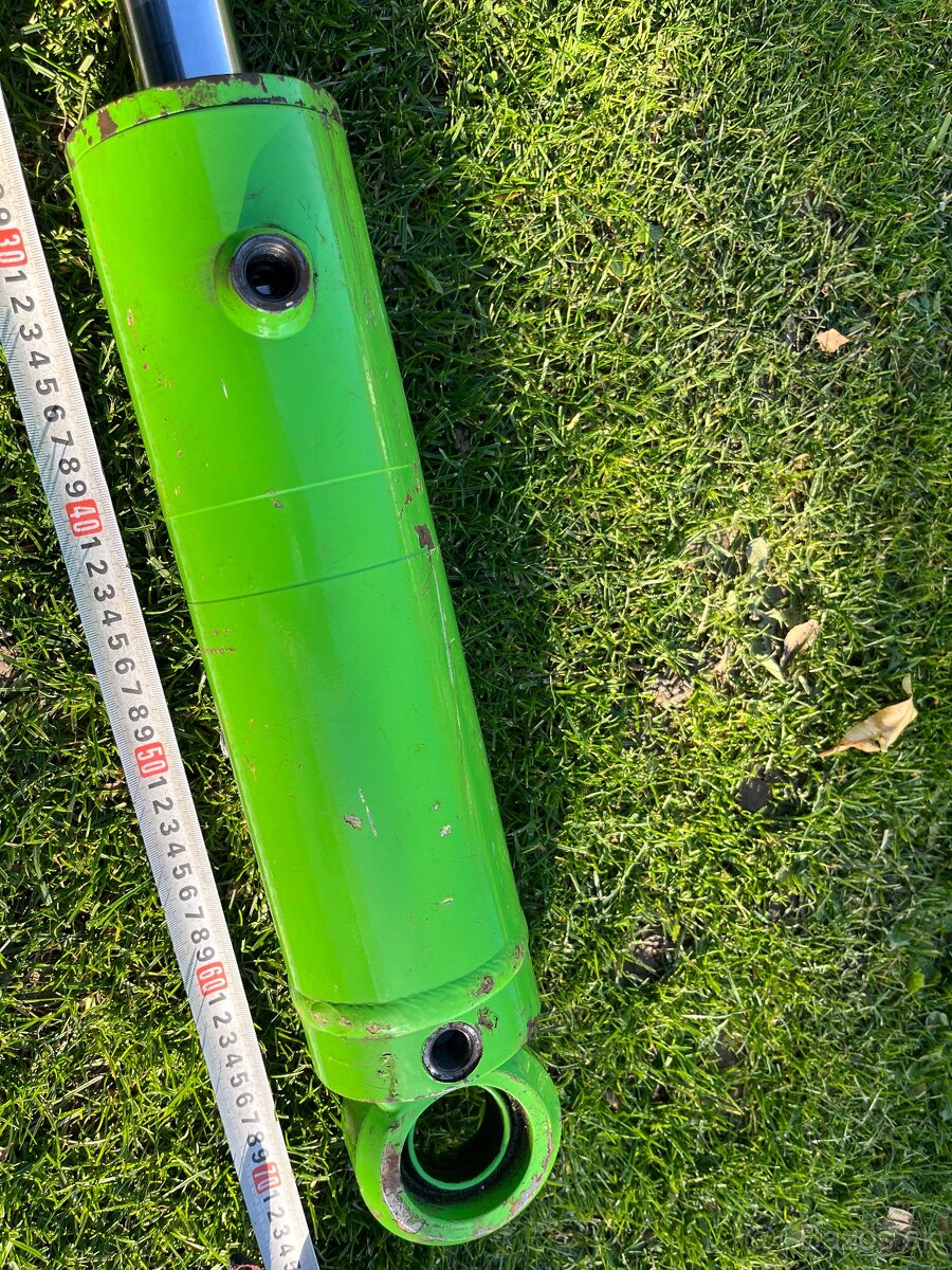 Hydraulicky valec - 4