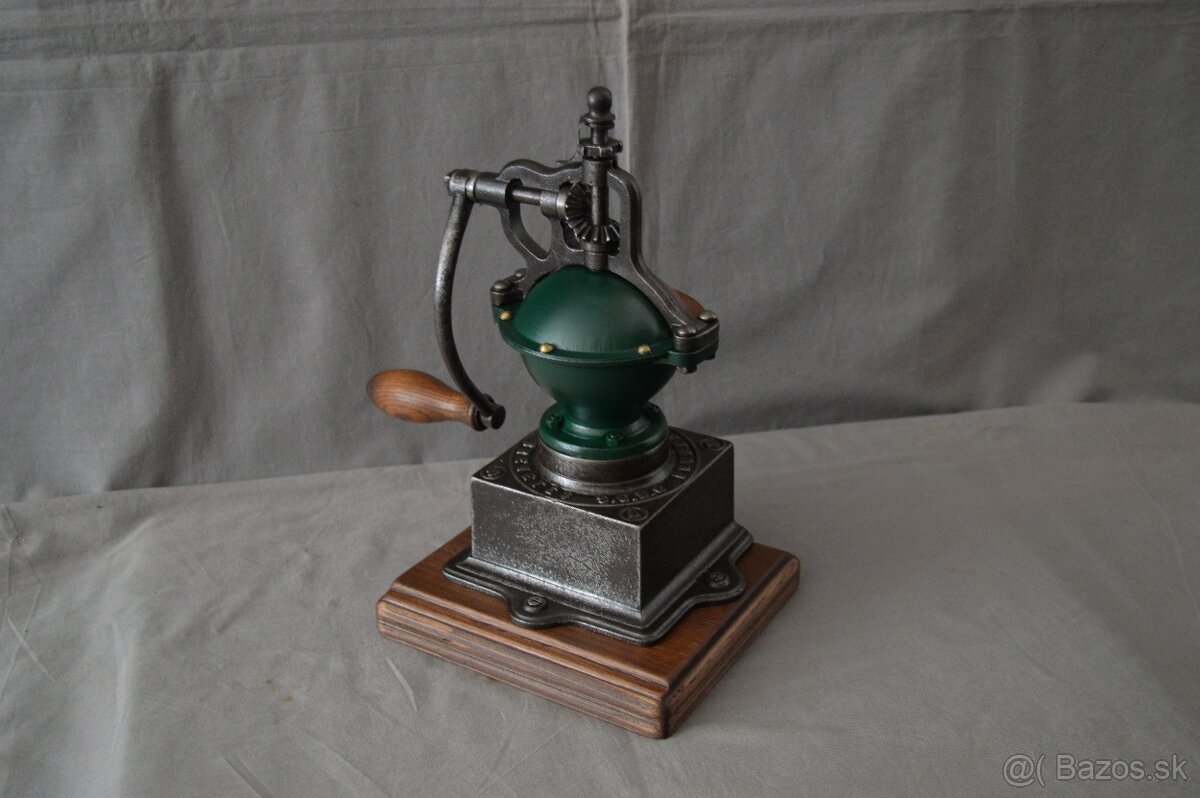 Mlynček na kávu Peugeot A 00 - 4