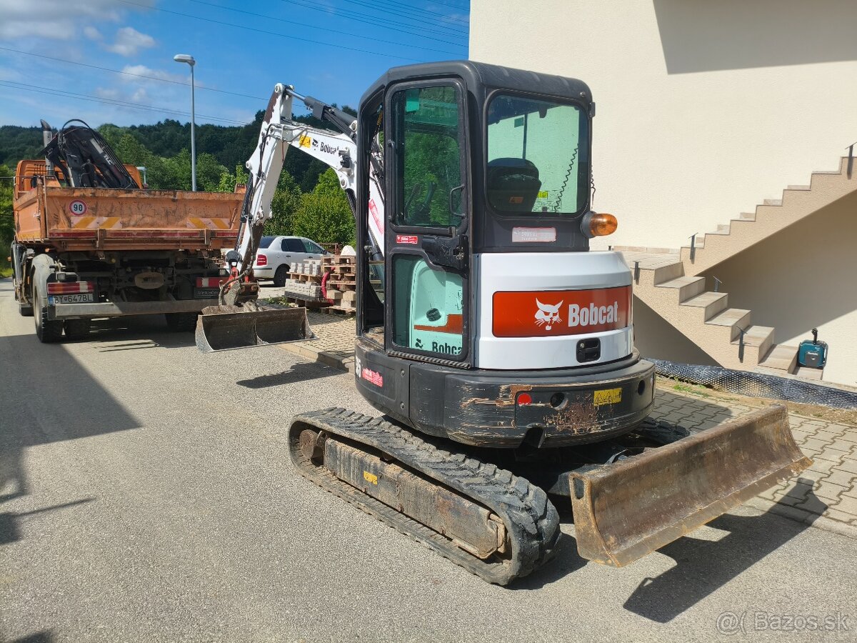 Bobcat e35 - 4