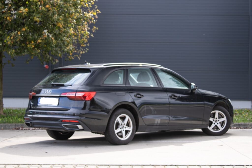 Audi A4 Avant 2.0 TDI 120 kW S-Tronic - 4