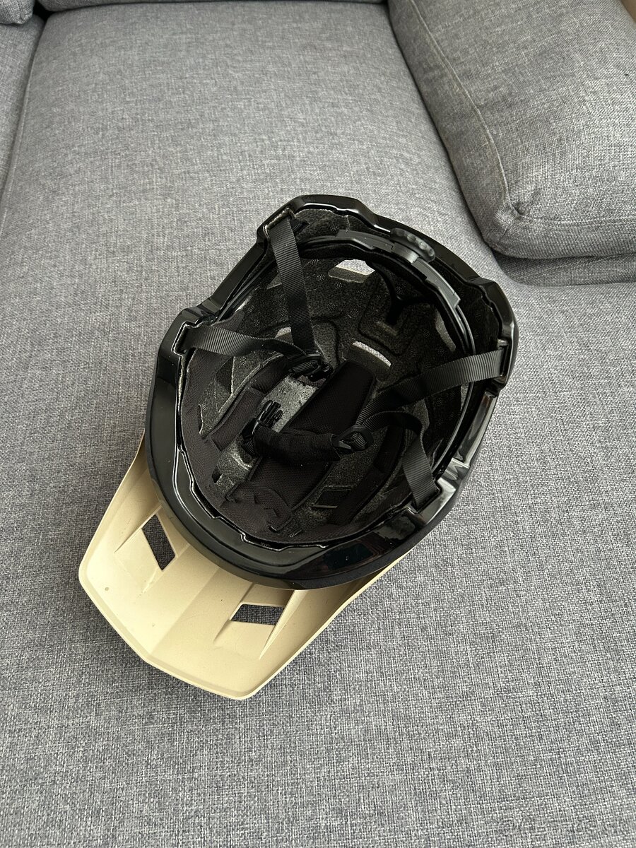 Cyklistická prilba CTM Trops - 4