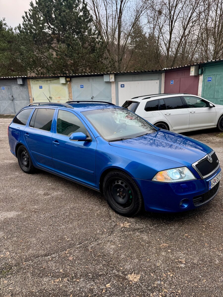 Škoda Octavia II VRS 2.0 TFSI - 4