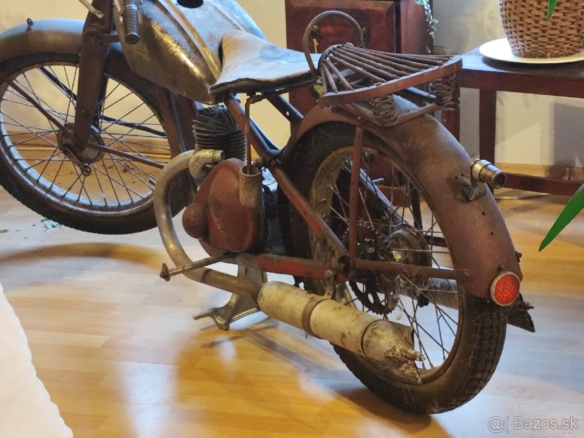 Jawa Special 175 - 4