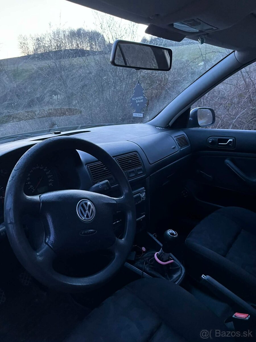 Volkswagen golf 4 - 4