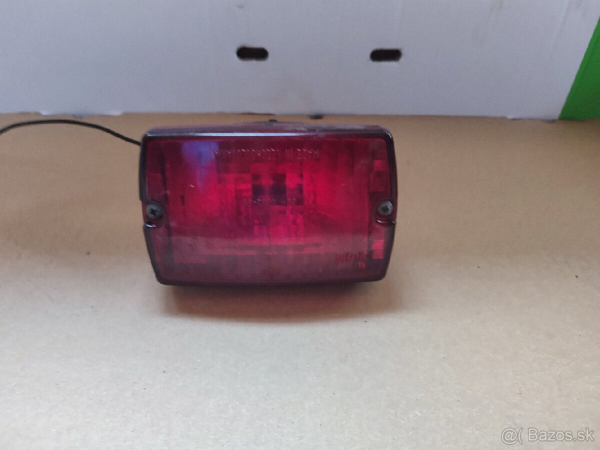 Hmlové svetlo zadné - 4