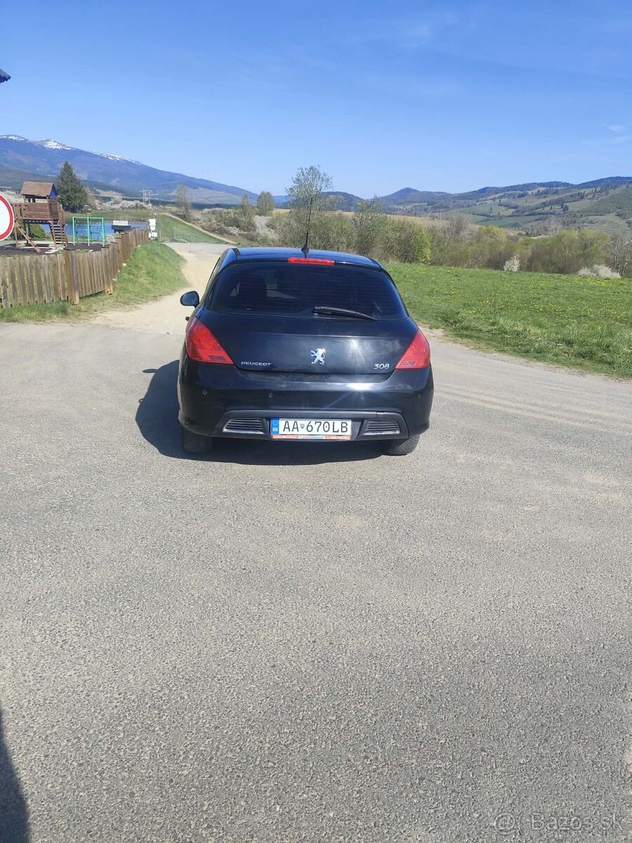 Predám Peugeot 308 1.6 hdi 82kw rv2011 - 4
