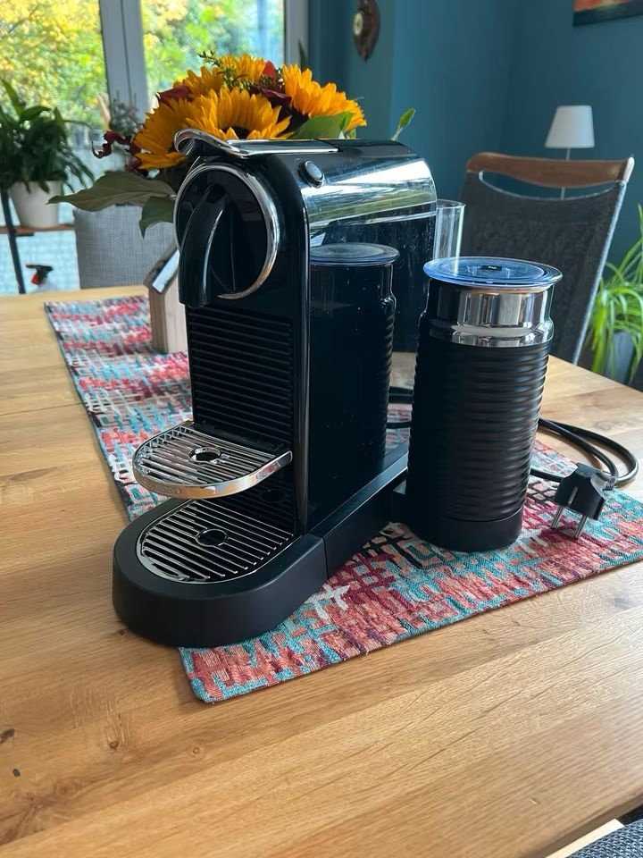 Napeňovač mlieka & Nespresso CitiZ & Milk capsule coffee mac - 4