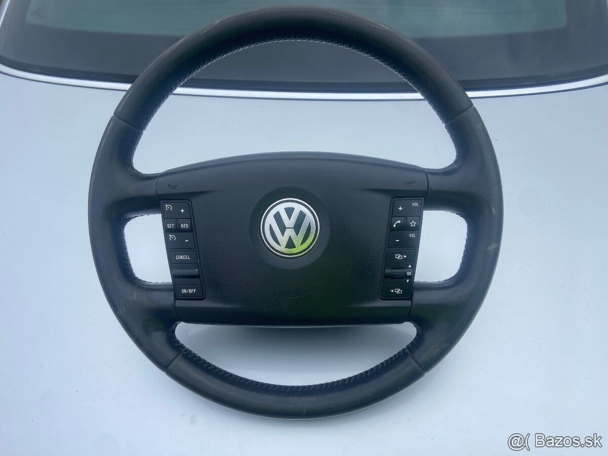 Rozpredam Touareg 3,0 TDi 165kw facelift - 4
