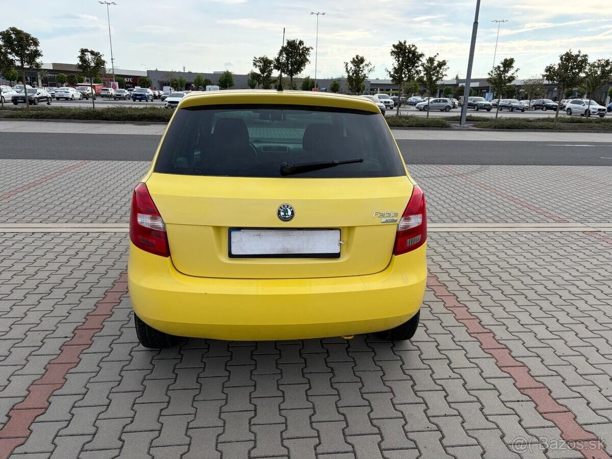 Škoda Fabia II 1.2 HTP 44kw klima - 4