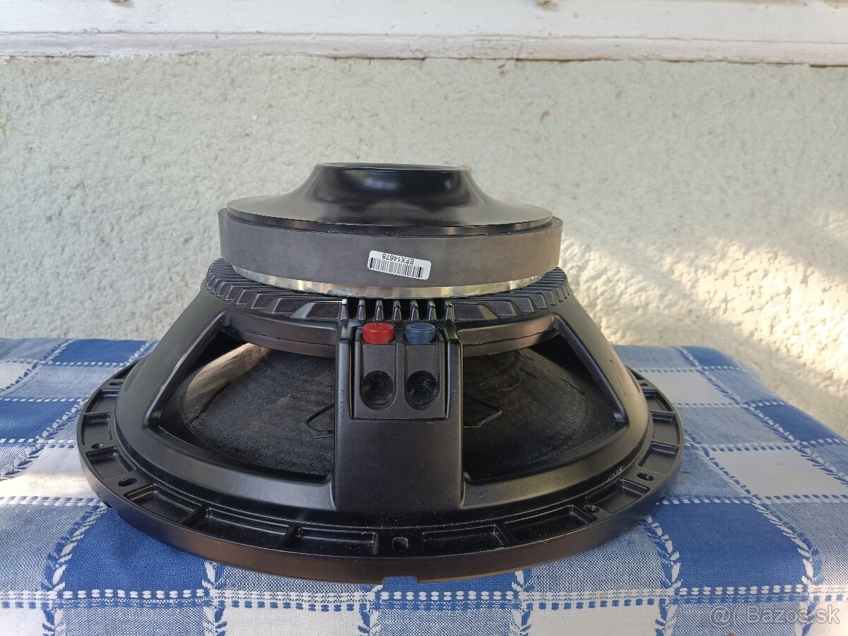1kus subbass Repro RCF LF15G400 - 4
