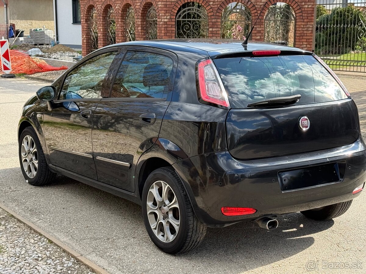 Fiat Grande Punto 1.4 8v Lounge - 4