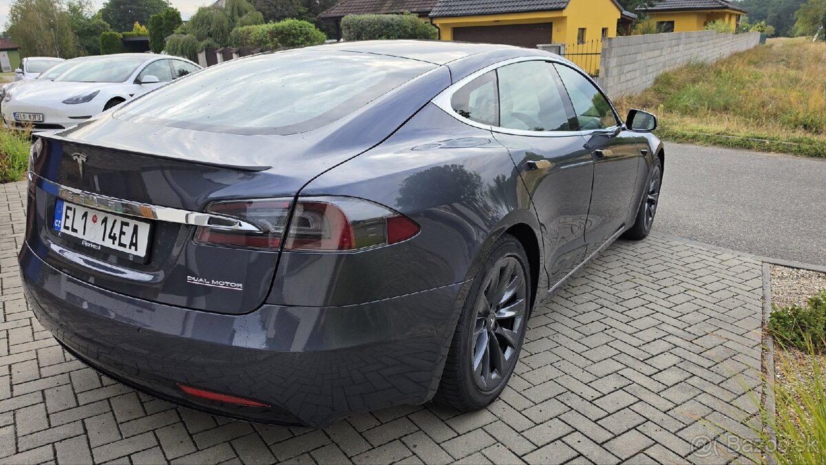TESLA MODEL S PERFORMANCE ( RAVEN ) - 4