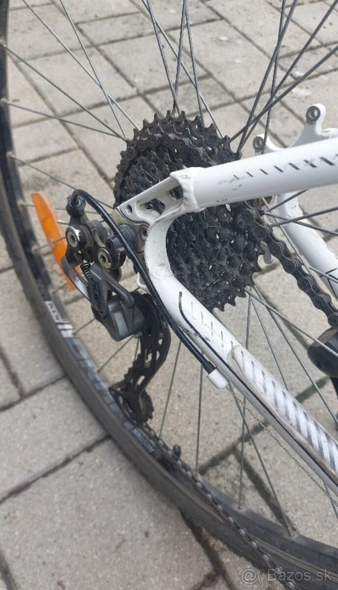 Trekový dámsky bicykel Kelys - 4