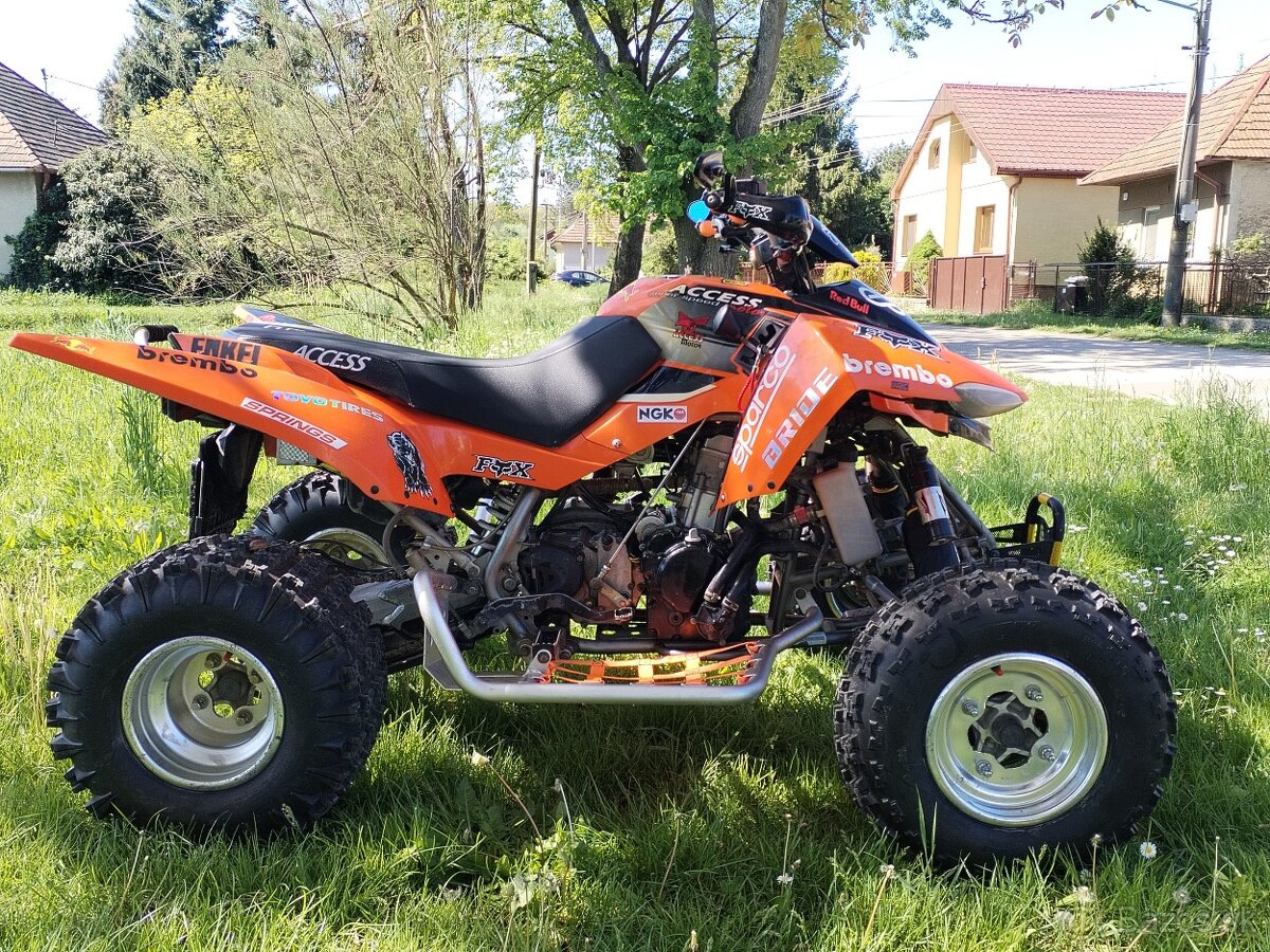 Access tomahawk 300 r.v 2011
