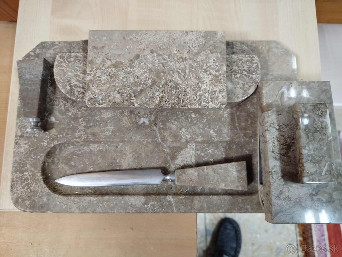 Na predaj MRAMOROVÁ PÍSACIA SADA z I.republiky--sada sa pred - 4