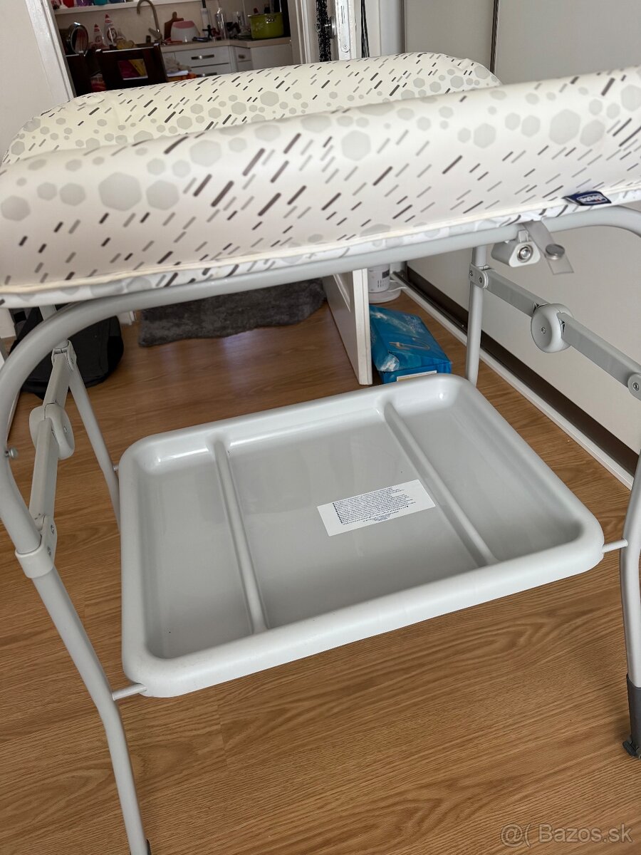 Prebalovaci pult s vanickou - 4