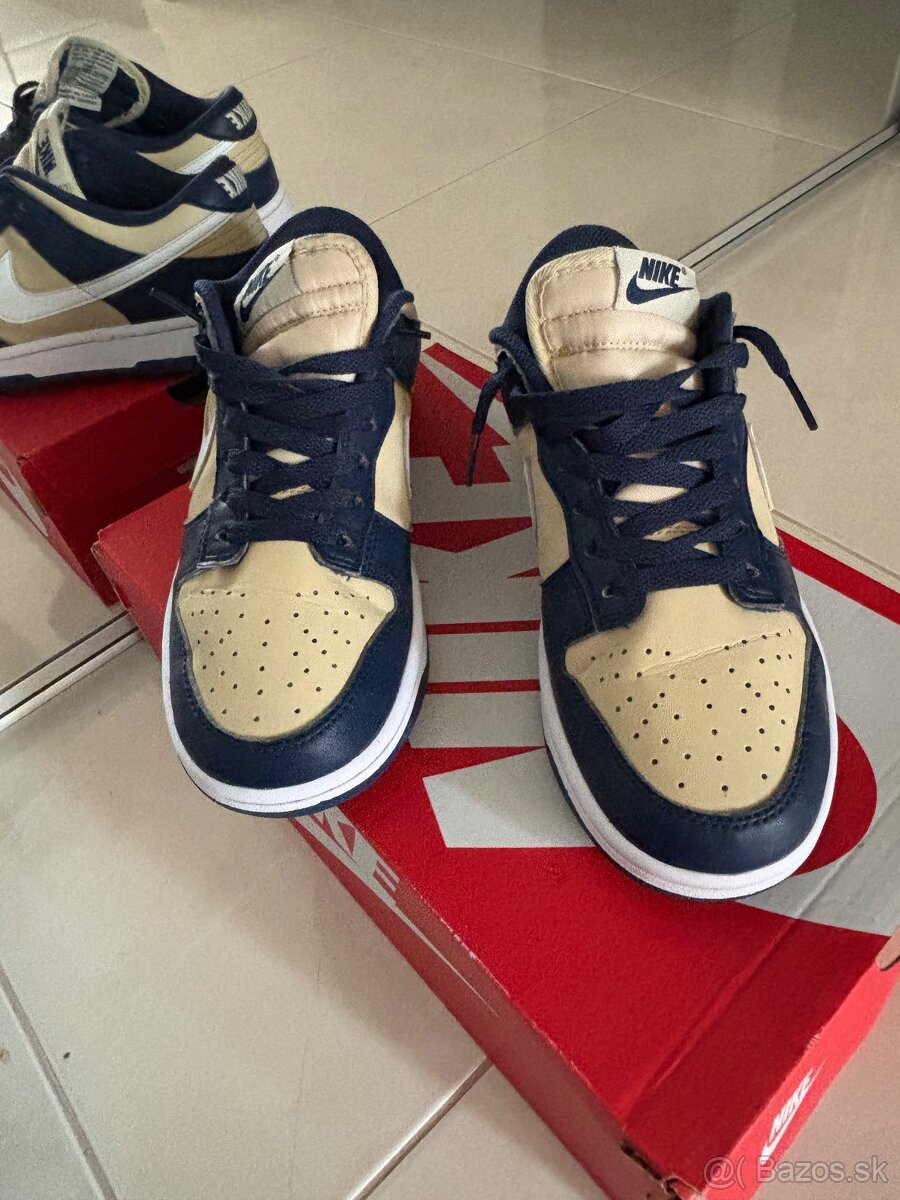 Nike tenisky 38,5 modre - 4