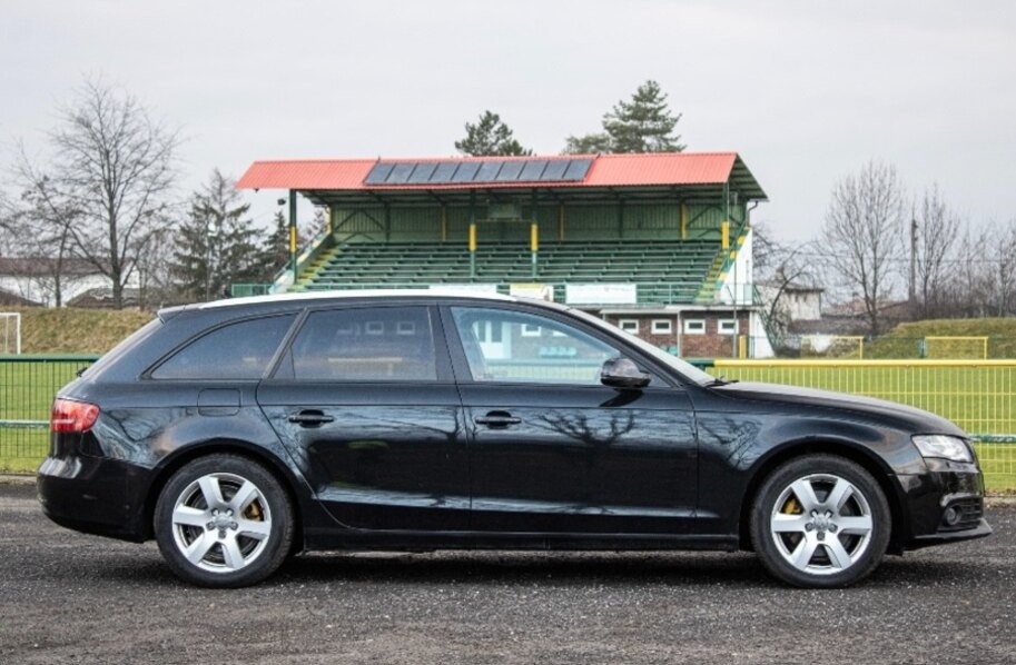 AUDI A4 AVANT 2.0 TDI AUTOMAT - 4