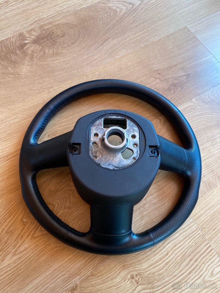 Volant audi 3 ramenný - 4