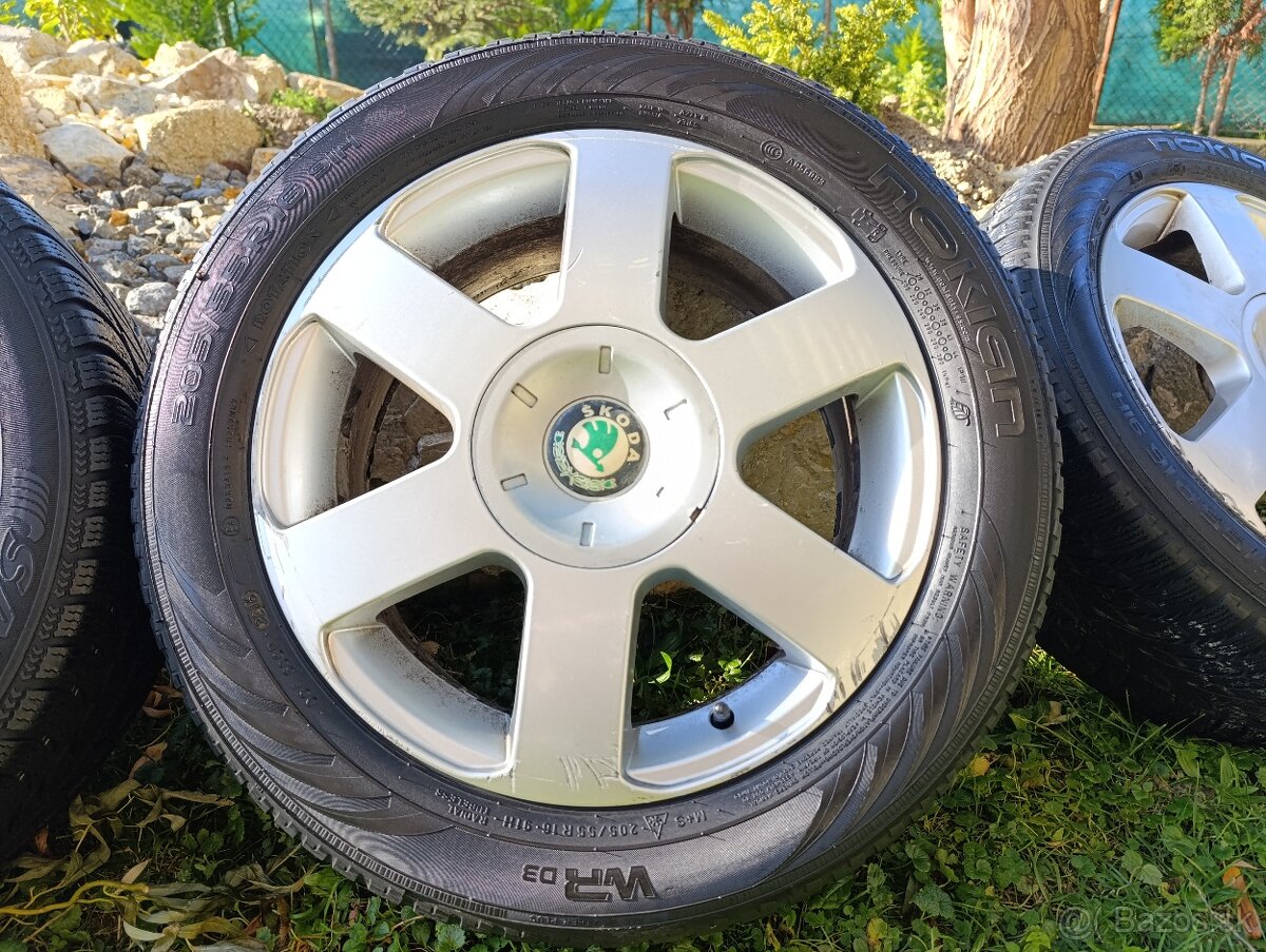 Elektróny Škoda, disky 5x112 r16 + zimné gumy 205/55 - 4