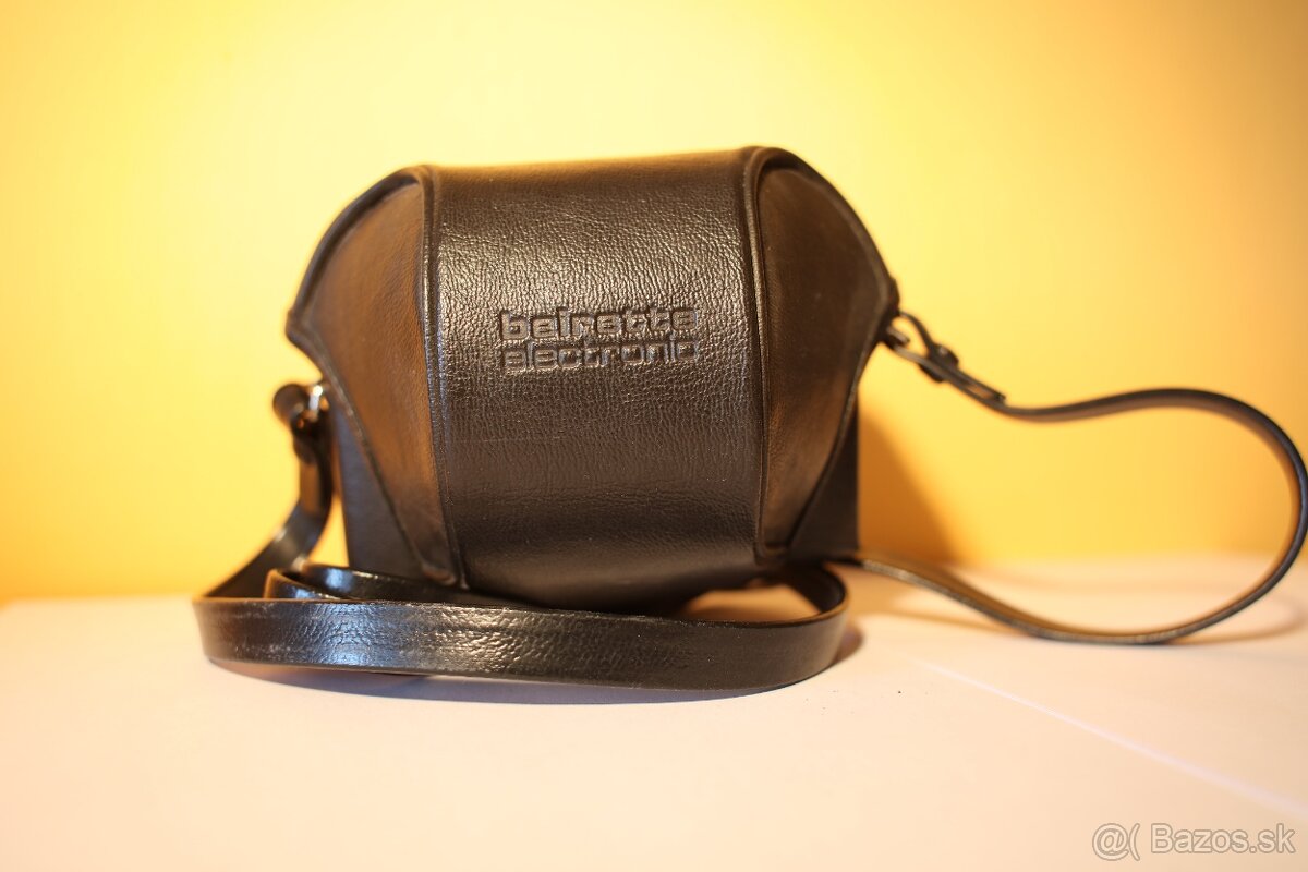 Yashica Electro 35MC - 4