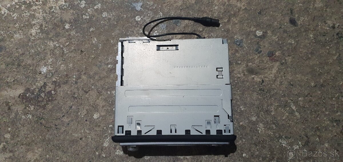 Predám autoradia JVC / Clarion - 4