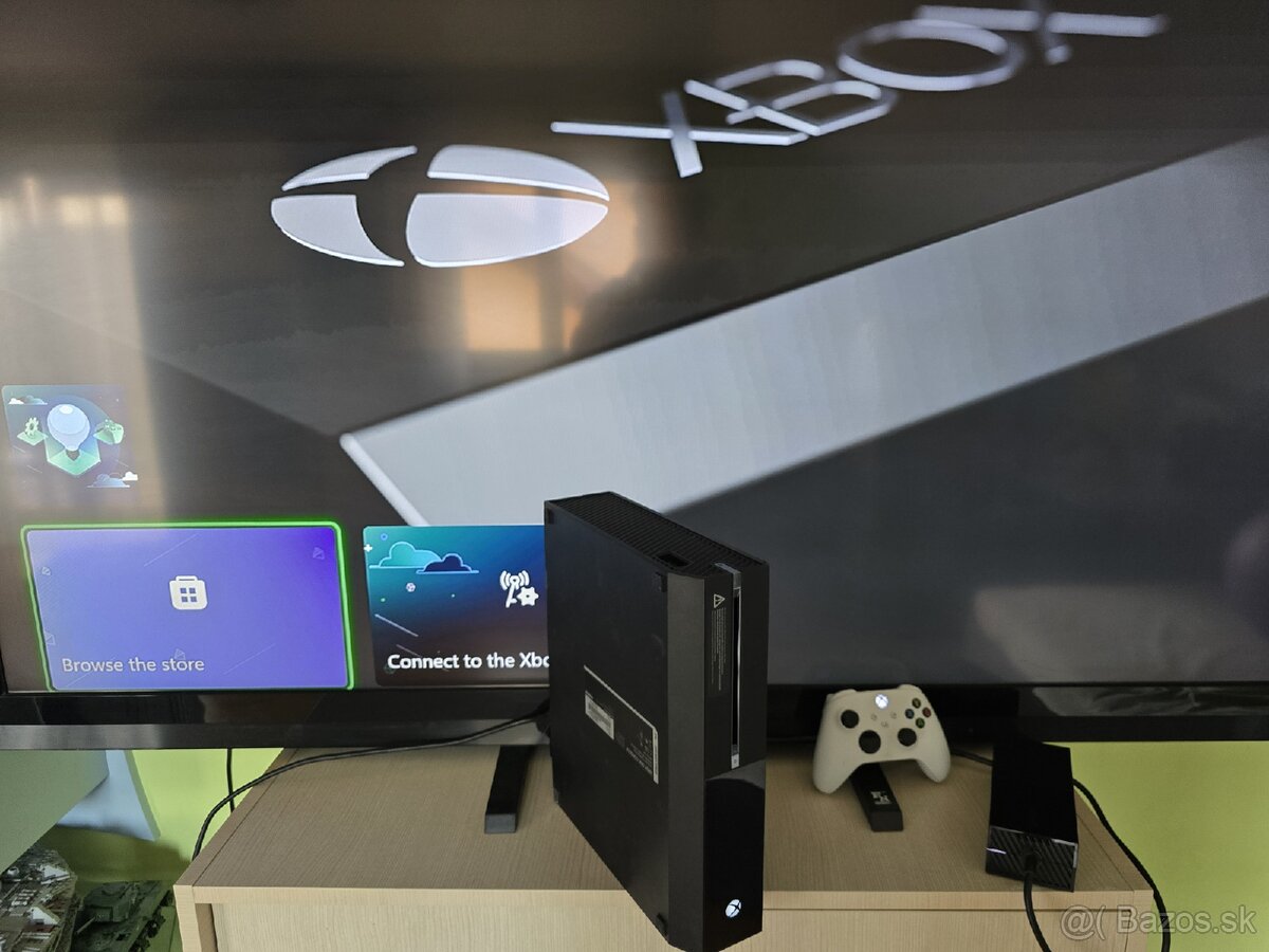 🎮 Xbox One 500 GB + Xbox Series ovládač (USB-C) 🎮
- 4