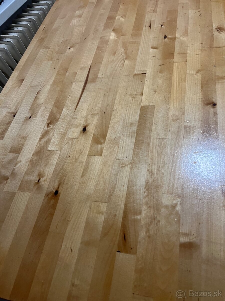 Stôl +4 stoličky - 4